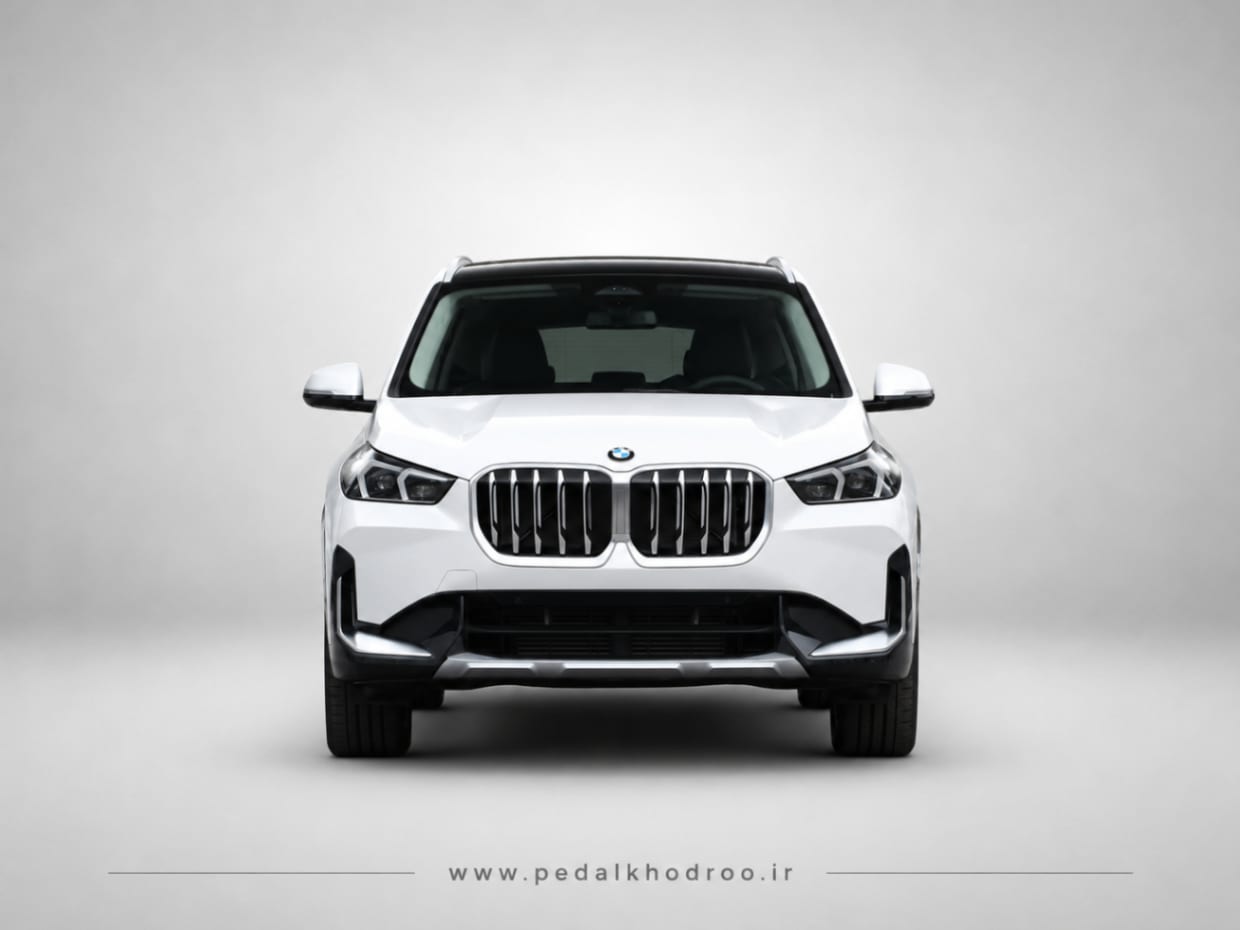 BMW iX1 - 2